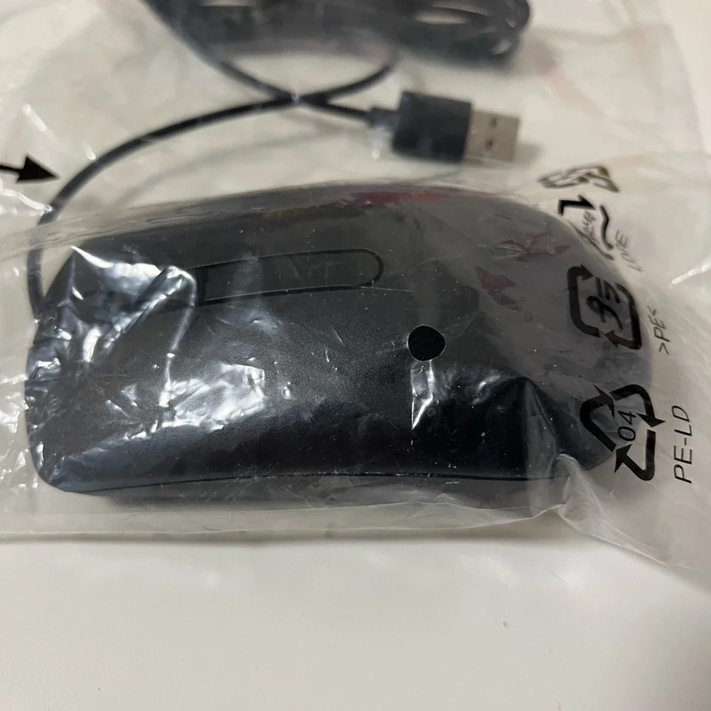 Dell MS116 DP/N 009NK2 Black USB Wired Optical Scroll Mouse